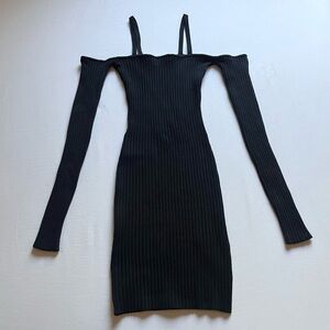 NWT ANNA QUAN black rib knit stretchy bodycon off shoulder mini dress